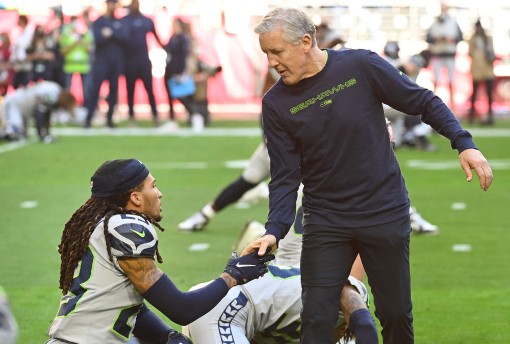 Seattle Seahawks Head Coach Pete Carroll und Cornerback Sidney Jones Kader