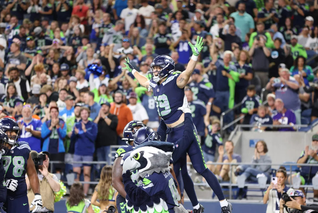 Jake Bobo Preseason Week 1 2023 Seattle Seahawks Minnesota Vikings